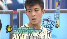 娱乐圈爆料两个人,神秘情侣恋情曝光，甜蜜互动引网友热议